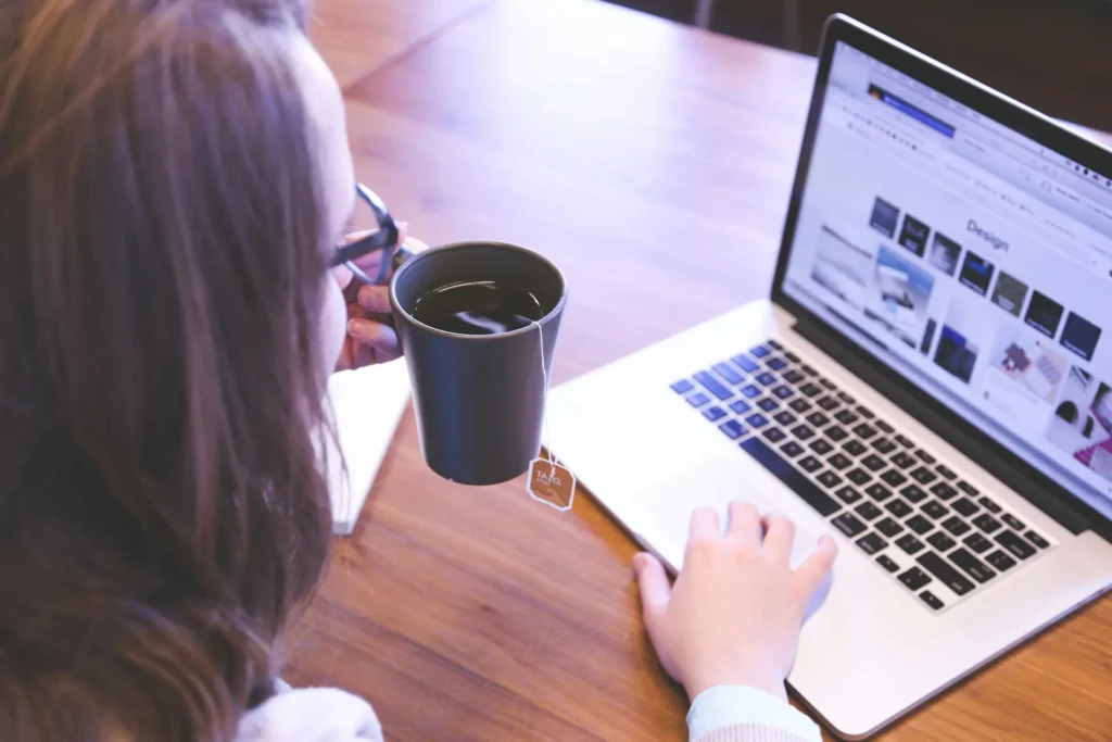 Sécurité financière : pourquoi tu ne te sens jamais tranquille quand tu es entrepreneure (et comment changer ça) ?